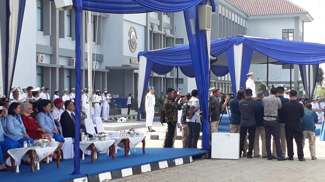 Anies Hadir di Serah Terima Jabatan Pangarmabar dan Pangkolimil