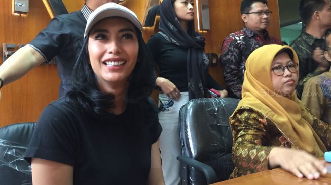 Tyas Mirasih di Kantor KPAI. (Sumarni/Suara.com)