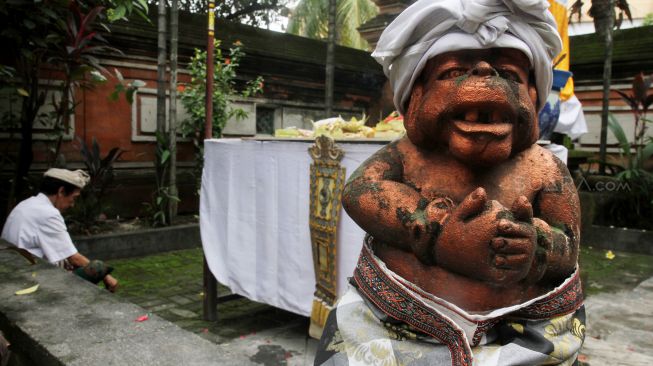 Agama Hindu Dihina: Semoga Umat Hindu Bali Berhenti Sembah Batu dan Patung