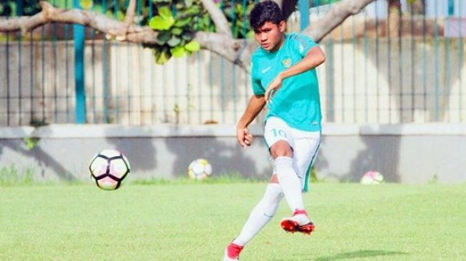 Gelandang Timnas Indonesia U-19 dan PSM Makassar, Asnawi Mangkualam. [Instagram@asnawibhr]