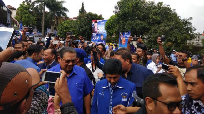 SBY Orasi di Bandung Dukung Nurul Arifin dan Demiz