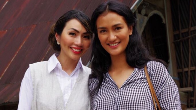 Atiqah Hasiholan - Imelda Budiman Main Film Bertema Budaya Batak