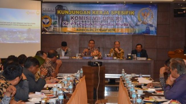 Komisi VII Bertemu dengan Direksi PT. PIM di Banda Aceh