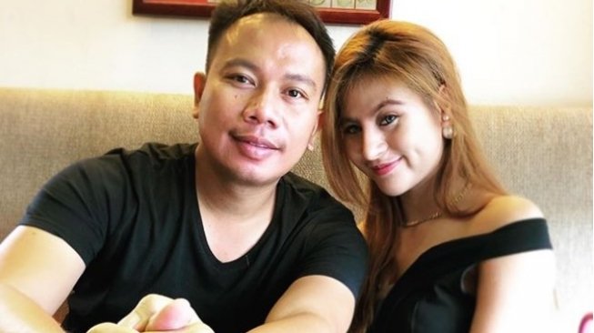 Cisca Martinez Jelaskan Hubungannya dengan Vicky Prasetyo