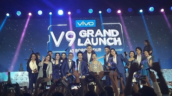 Bertabur Bintang dan Lekat Budaya, Vivo V9 Resmi Gebrak Tanah Air