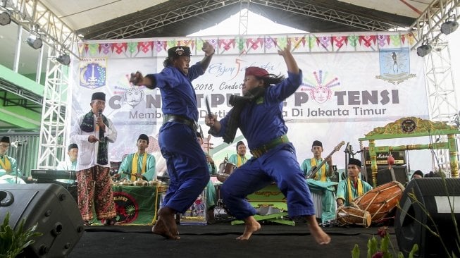  Festival Betawi di kawasan Condet, Jakarta, Sabtu (31/3). 