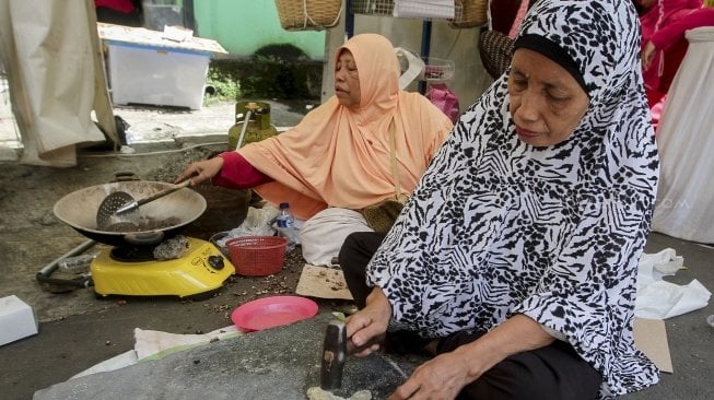  Festival Betawi di kawasan Condet, Jakarta, Sabtu (31/3). 