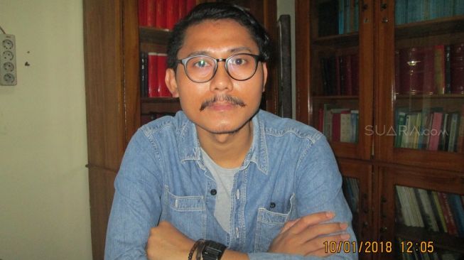 Pegiat Solidaritas Advokat Publik untuk Pengendalian Tembakau (SAPTA), Julius Ibrani.