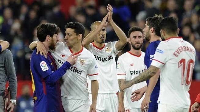 Messi Batalkan Kemenangan Sevilla, Montella Murka