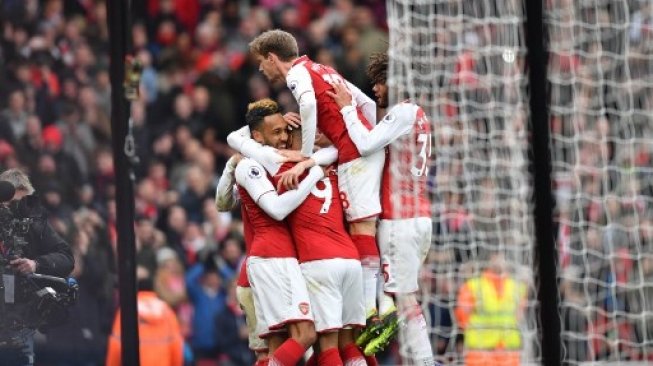 Arsenal Menang Besar di Emirates Stadium