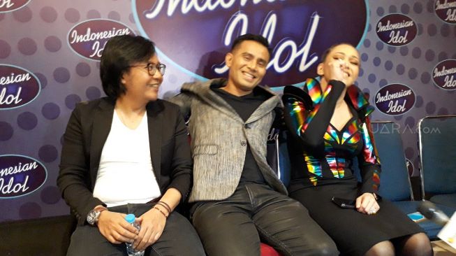 Ketiga juri Indonesian Idol, Ari Lasso, Judika dan Maia Estianty. (Ismail/Suara.com)