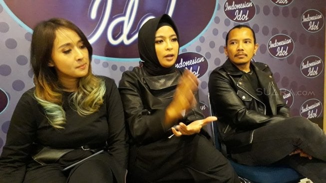 Chua dan Cella Kotak: Pakai Hijab, Tantri Mirip Ibunya