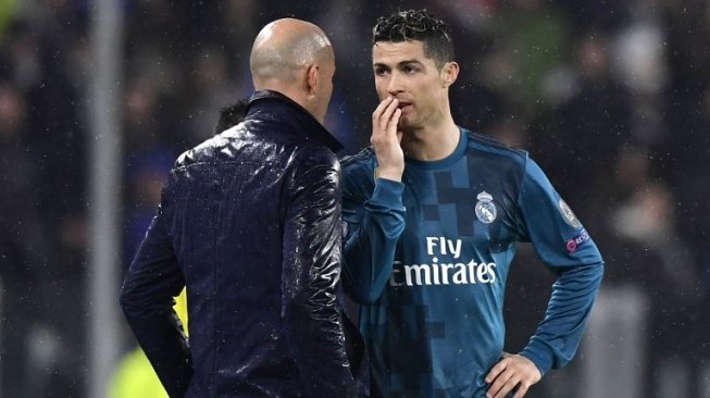 Zidane Klaim Golnya di Final 2002 Lebih Hebat dari Gol Ronaldo
