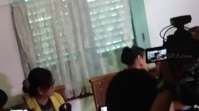 Sukmawati Menangis: Saya Minta Maaf