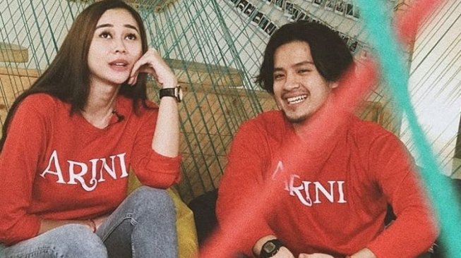 Aura Kasih Akui Dekat dengan Morgan Oey