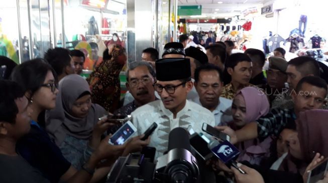 Sandiaga Sebut Revitalisasi Pasar Blok G Sebelum Ramadan