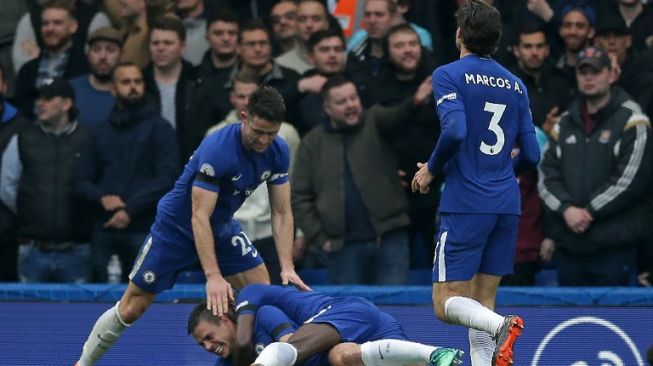 Cesar Azpilicueta (AFP/DANIEL LEAL-OLIVAS)