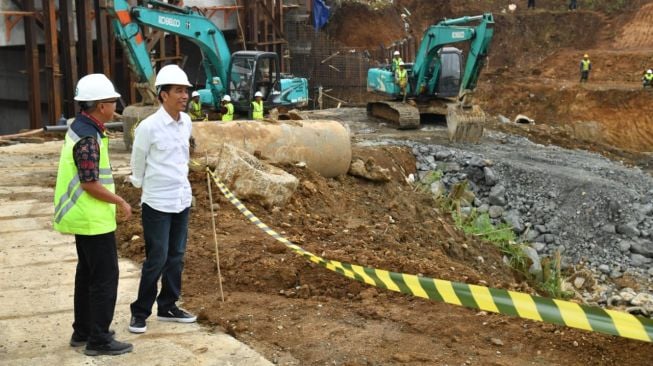 Dorong Daya Beli Masyarakat, Jokowi Genjot Padat Karya Tunai