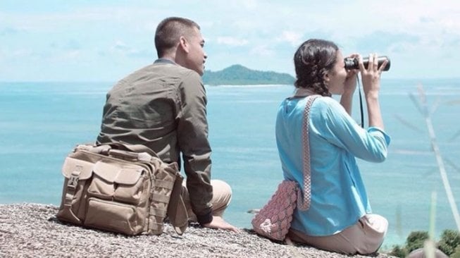 Putri Marino dan Wafda Saifan Lubis di salah satu adegan film Jelita Sejuba (koleksi pribadi).