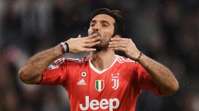 Agen Gianluigi Buffon Buka Suara soal Rumor ke Juventus