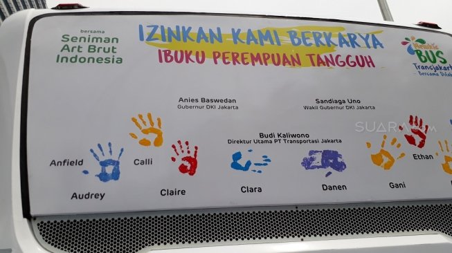 Bus Transjakarta "Ibuku Perempuan Tangguh" Siap Layani Warga