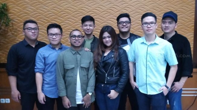 Sibuk Profesi Dokter Tak Lunturkan Semangat Bermusik Medis Band