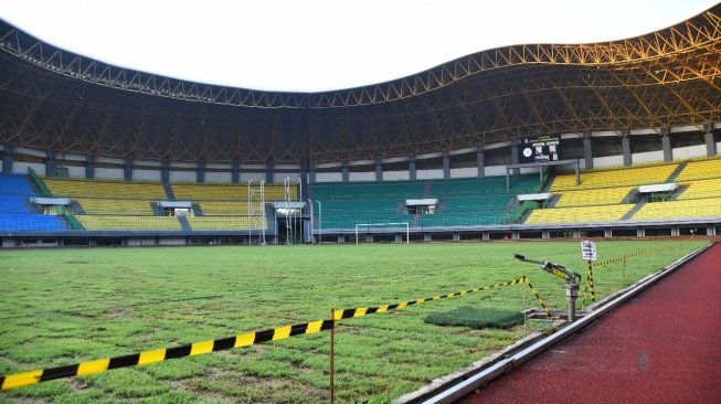 Stadion Patriot Candrabhaga progress perbaikan Stadion Patriot Candrabhaga mencapai 56% dan ditargetkan rampung pada akhir Juni 2018. [Suara.com/Lili Handayani]
