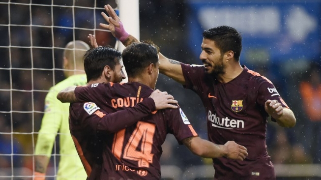 Lionel Messi rayakan golnya ke gawang Deportivo La Coruna [AFP]