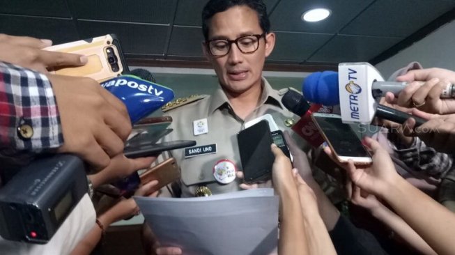 Sandiaga Ancam Tindak Tegas Pelaku Coretan di Underpass