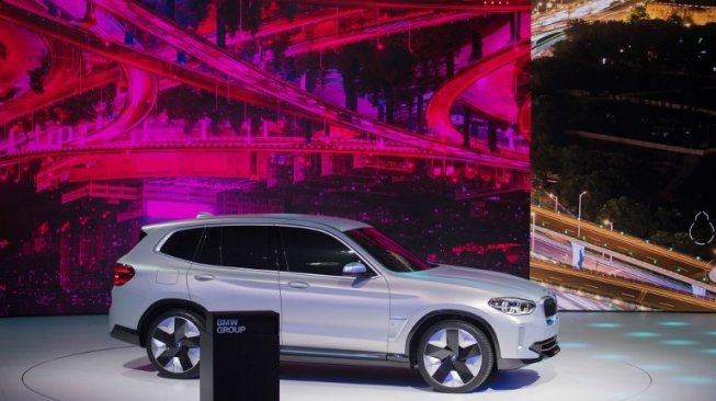 BMW iX3 Bakal Saingi Tesla Model X dan Jaguar I-Pace