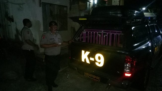 Dua Anjing K-9 Terjun ke Lokasi Temuan Mayat Bocah dalam Karung