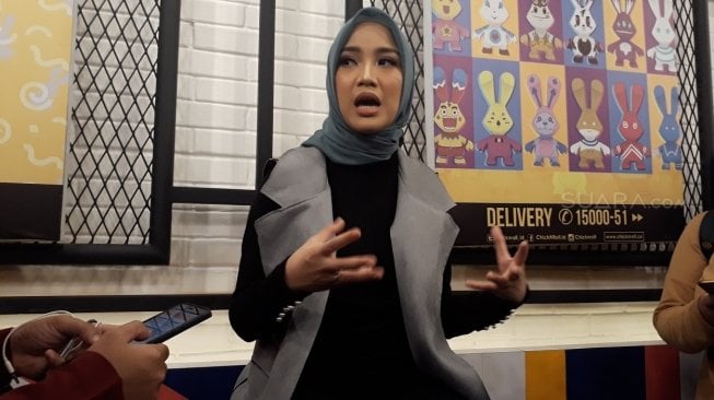 Sejak Berhijab, Chacha Frederica Rajin Ikut Kajian