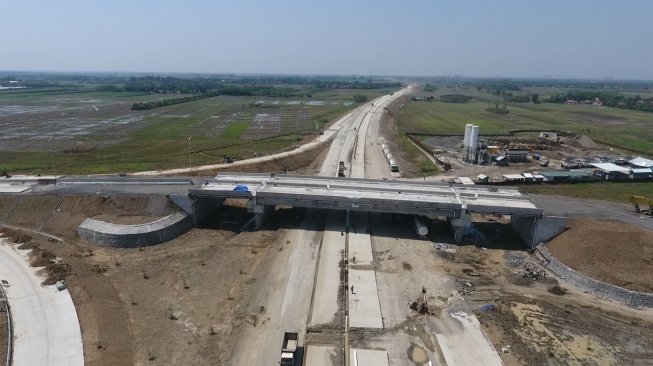 Simpang Susun Pemalang di Jalan Tol Brebes - Pemalang, Jawa Tengah. [Dok Djoko Setijowarno]