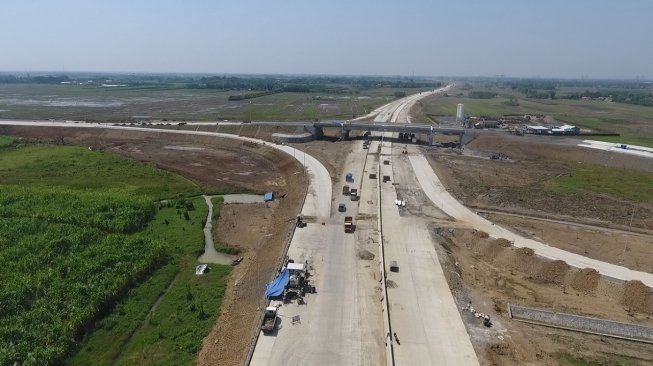 Simpang Susun Pemalang di Jalan Tol Brebes - Pemalang, Jawa Tengah. [Dok Djoko Setijowarno]