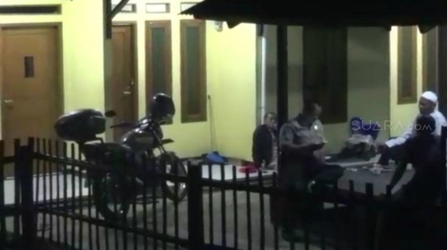 Densus 88 Gerebek Rumah Terduga Jaringan Teroris di Bogor