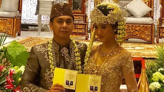 Lantang Baca Ijab Kabul, Raditya Dika Sah Jadi Suami Anissa Aziza