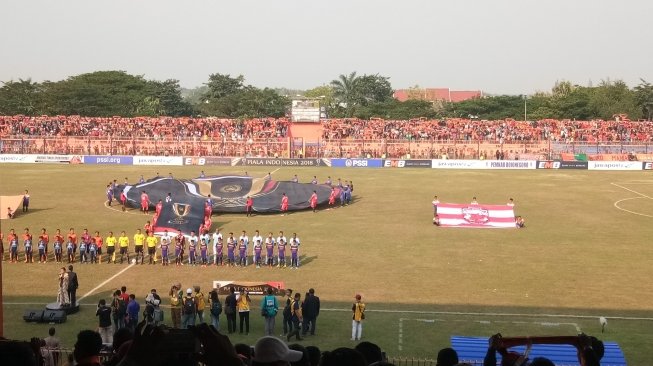 Laga pembuka Piala Indonesia antara Persibo Bojonegoro vs Madura United [Suara.com/Adie Prasetyo]