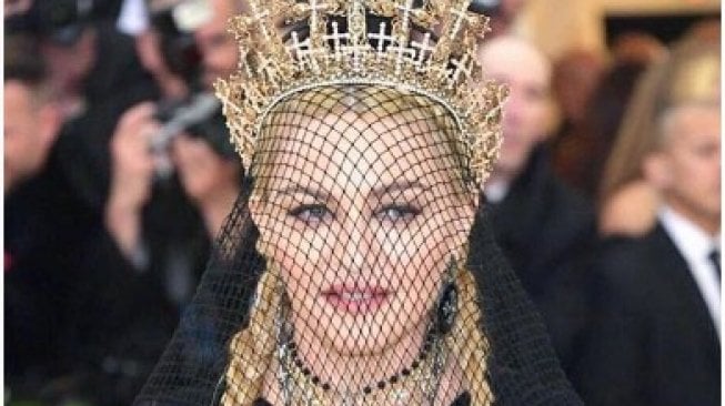 Madonna Desak Google: Kembalikan Palestina dalam Peta!