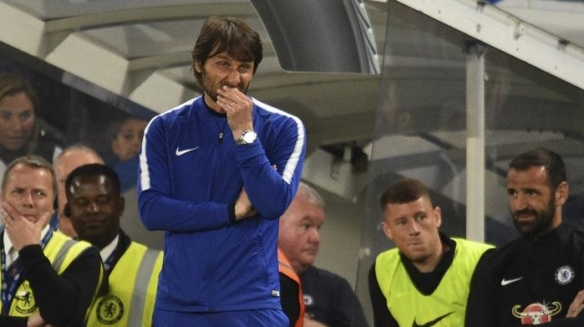 Manajer Chelsea, Antonio Conte (AFP/Glyn KIRK)