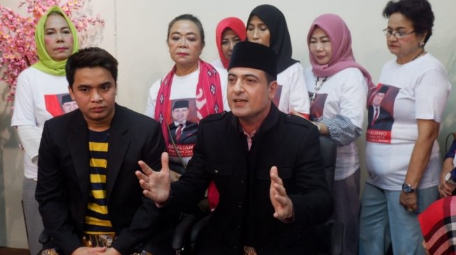 Muak dengan Aksi Terorisme,  Sam Aliano: ISIS Lawan Saya Saja!