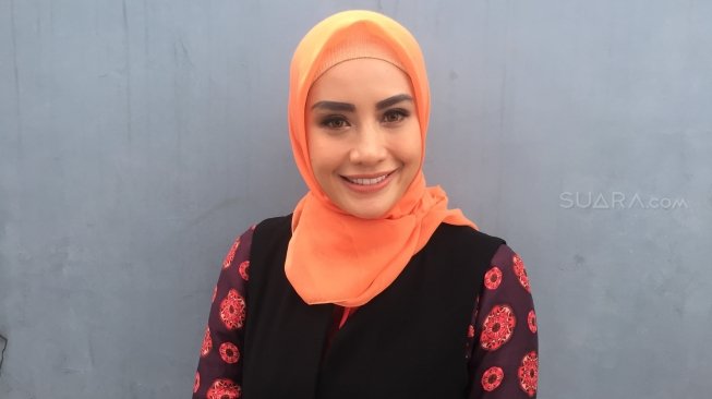 Artis Shinta Bachir. [suara.com/Sumarni]