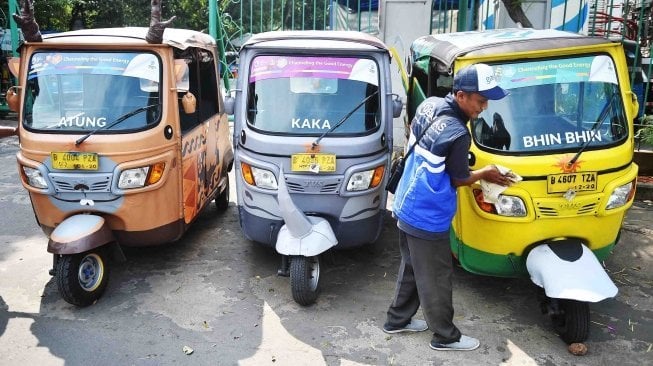 Bentuk sosialisasi Asian Games 2018 di Jakarta dan Palembang.