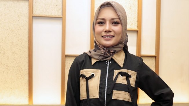 Cerita Beratnya Barbie Larassati Berhijrah