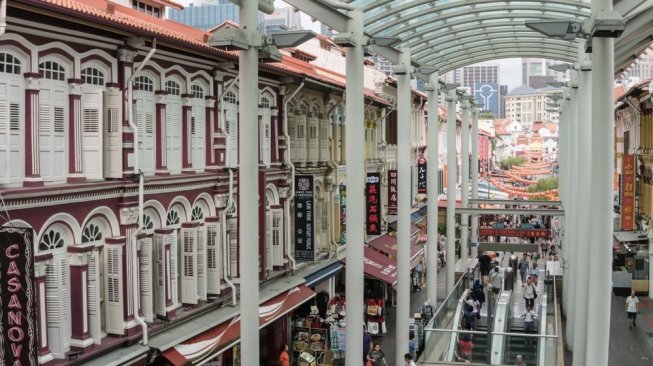 Pasar di Chinatown Singapura, menempati bangunan khas Pecinan masa old [Shutterstock]