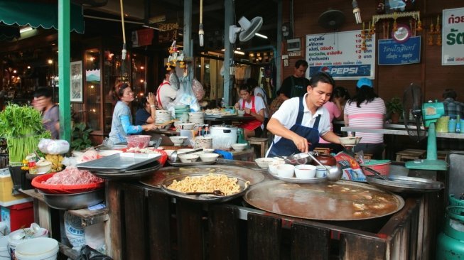 Jatujak atau Chatuchak Market yang sangat hits di Bangkok [Shutterstock]