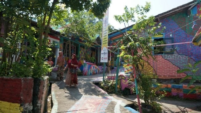 Kampung Ragam Warna, Kendal. (Suara.com)