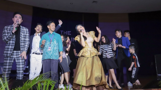 Krisdayanti saat tampil di acara Spekta Charity Night 2018. (istimewa)