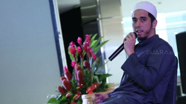 Axel Gondokusumo saat mengisi tausiah di acara Fashion Bazar Ramadhan, Smesco, Jakarta Selatan, Sabtu (26/5/2018). (Suara.com/Wahyu Tri laksono)