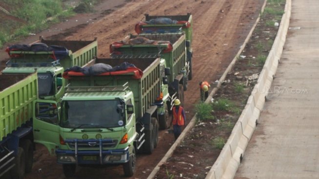 Ruas jalan tol Cinere Jagorawi (Cijago), Depok, Jawa Barat,  Rabu (30/5). 