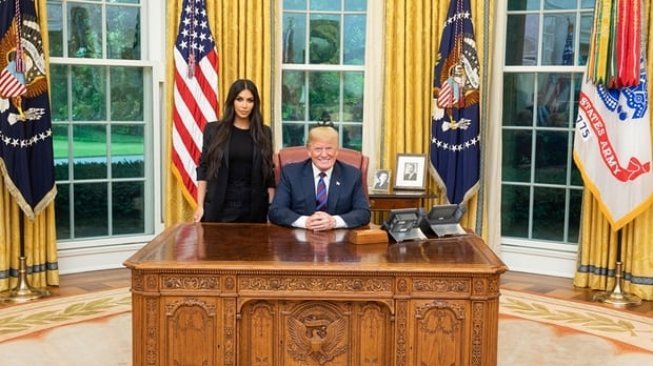 Kim Kardashian dan Donald Trump Bertemu 4 Mata, Kenapa?